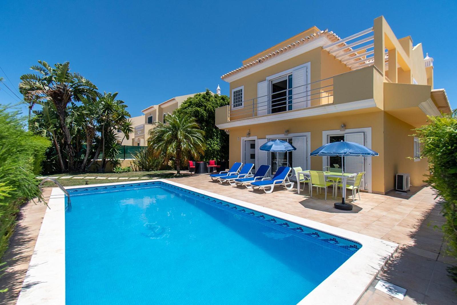 Altura Villa 외부 사진